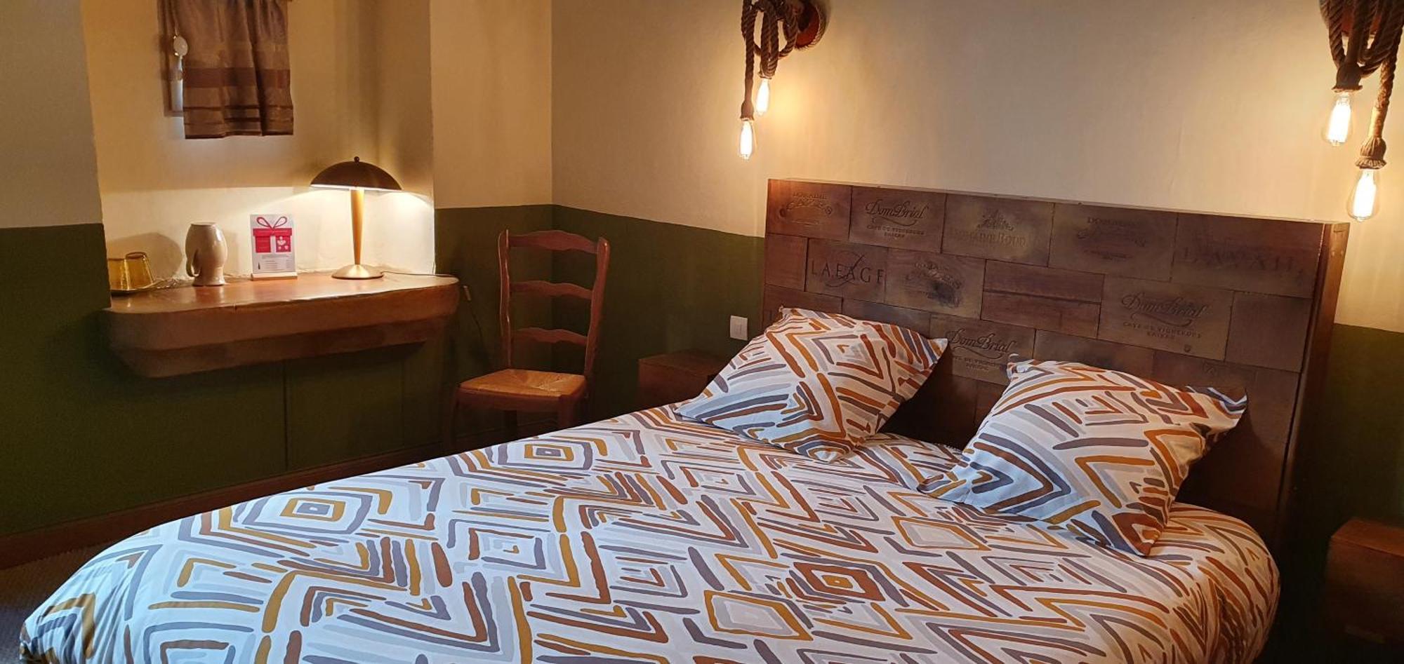 La Tour Du Terroir Bed & Breakfast Rivesaltes Exterior photo